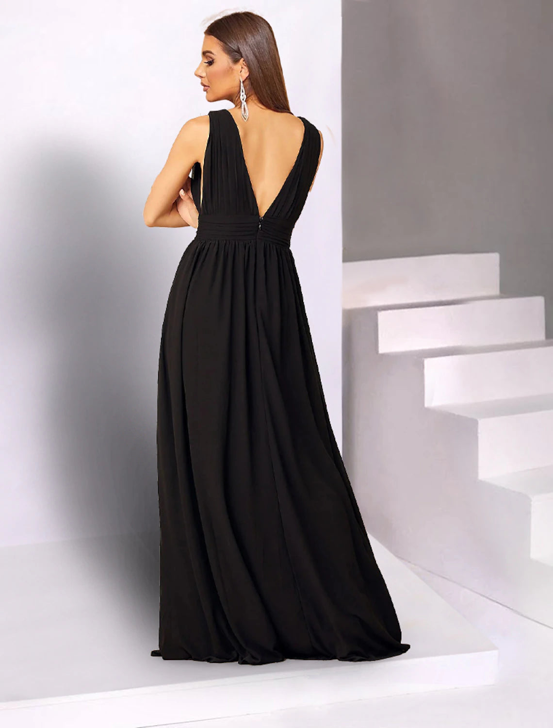 Wholesale  A-Line Wedding Guest Dresses Elegant Dress Wedding Party Semi Formal Floor Length Sleeveless V Neck Chiffon with Slit